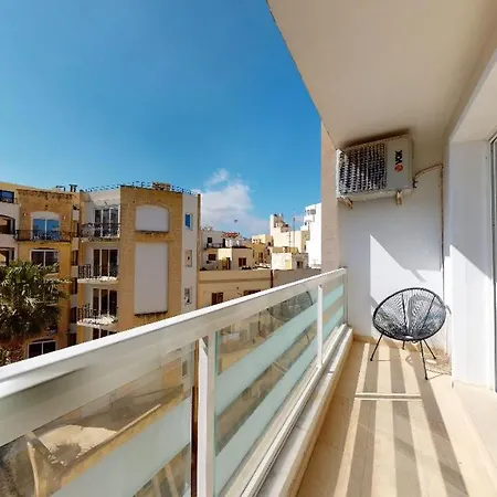 Appartement Modern 3-bedroom In Qawra *