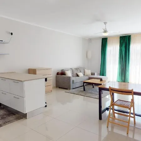 Appartement Modern 3-bedroom In Qawra San Pawl il-Baħar
